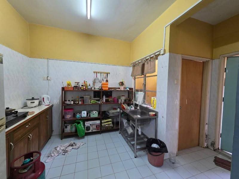 Rumah Teres 2-Tingkat untuk Dijual di Bandar Baru Bangi (Selangor) - Ammeer Nadzrai - Kitchen - PropertyGuru.com.my