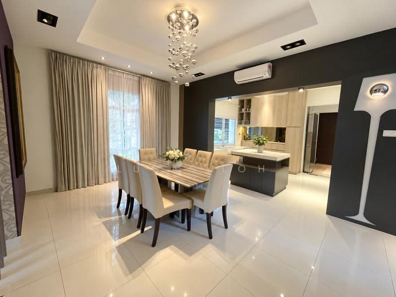 Bungalow House untuk Dijual di Bandar Puteri Puchong (Puchong) - Lucas Loh - Dining Room - PropertyGuru.com.my