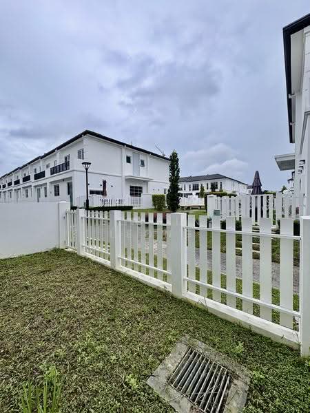Rumah Teres 2-Tingkat untuk Disewa di Eco Majestic (Semenyih) - Elcoln Leong - Exterior - PropertyGuru.com.my