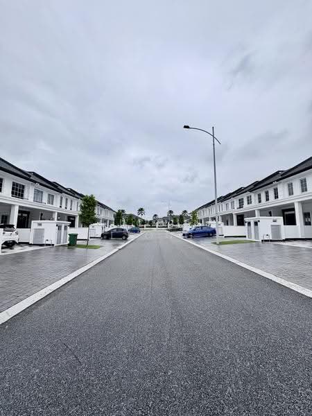 Rumah Teres 2-Tingkat untuk Disewa di Eco Majestic (Semenyih) - Elcoln Leong - Exterior - PropertyGuru.com.my
