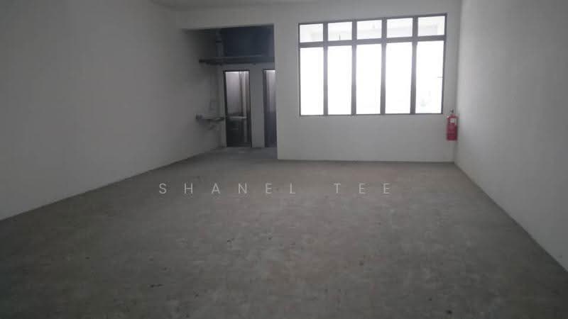 Shop for Sale in Kampung Baru Yap Tau Sah (Kluang) - Shanel Tee - Interior - PropertyGuru.com.my