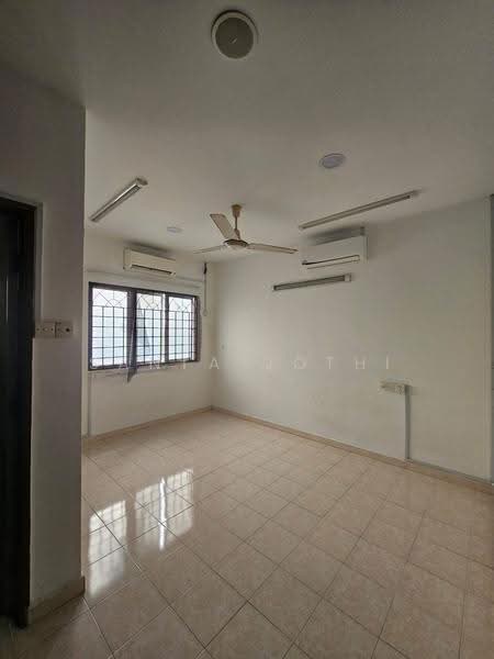 Bungalow House untuk Disewa di Titiwangsa (Kuala Lumpur) - Santa Jothi - Interior - PropertyGuru.com.my