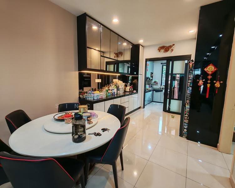 2-storey Terraced House for Sale in Telok Panglima Garang (Selangor) - Sinclair Tan - Dining Room - PropertyGuru.com.my