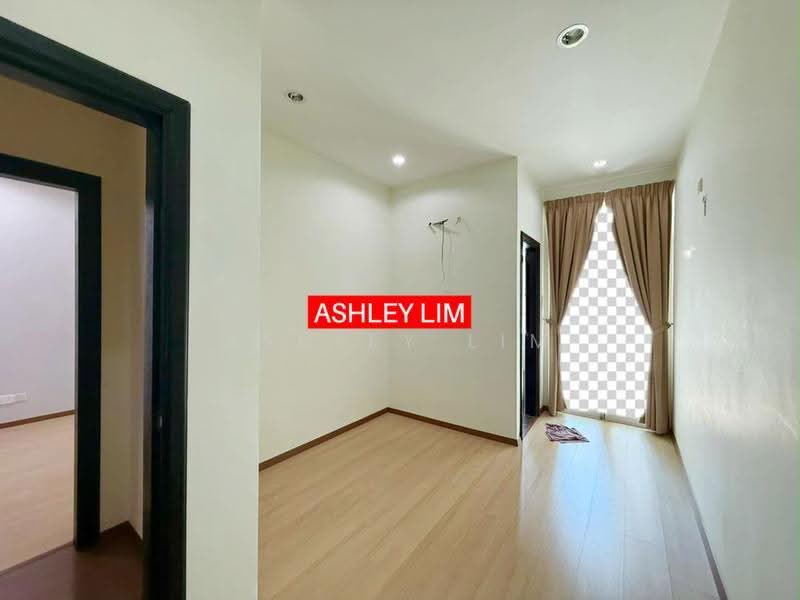 Rumah Bandar untuk Disewa di Jelutong (Penang) - Ashley Lim - Corridor - PropertyGuru.com.my