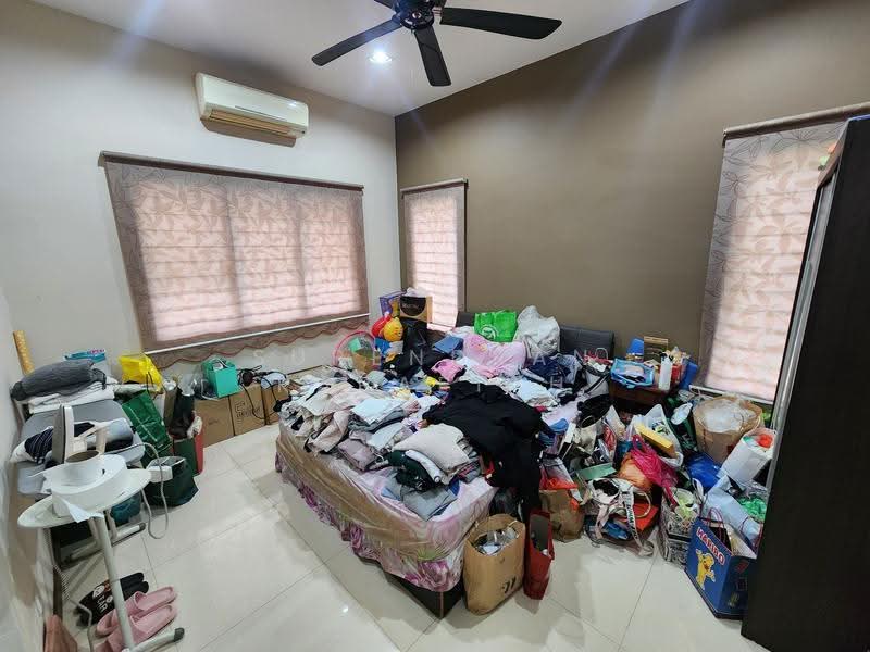 Semi-Detached House for Sale in Setia Damai (Setia Alam) - Surendran Karapiah - Bedroom - PropertyGuru.com.my