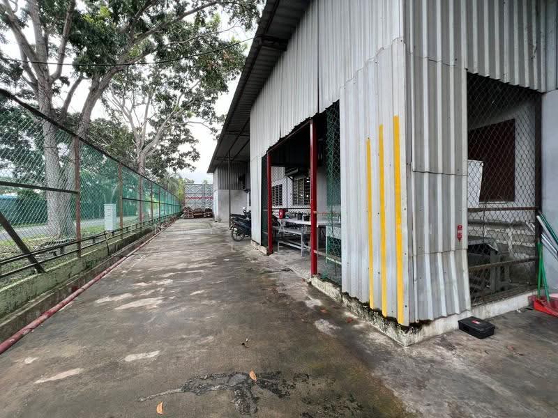 Warehouse for Rent in Taman Perindustrian Krubong (Krubong) - Jenny Tai Chen Leen - Exterior - PropertyGuru.com.my