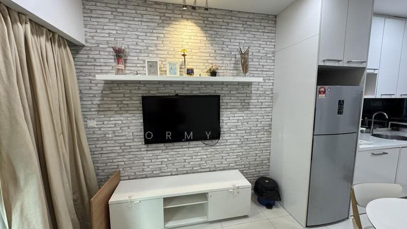 Kediaman Servis untuk Disewa di Mercu Summer Suites - Thormy Goh - Living Room - PropertyGuru.com.my