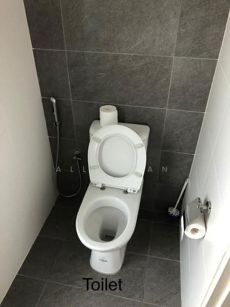 Shop / Office for Rent in Tropicana (Selangor) - Allen Tan - Bathroom - PropertyGuru.com.my