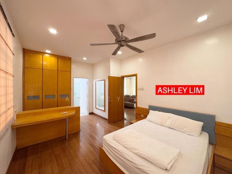 Bungalow House untuk Dijual di Minden Heights (Gelugor) - Ashley Lim - Bedroom - PropertyGuru.com.my
