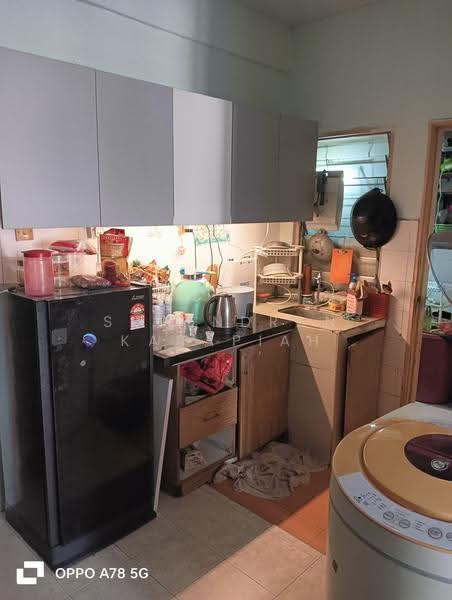 Apartment for Sale at Seri Ayu Apartment - Surendran Karapiah - Kitchen - PropertyGuru.com.my