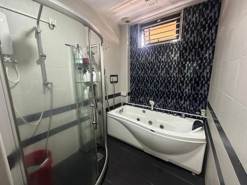 Rumah Kluster untuk Dijual di Taman Mutiara Rini (Skudai) - Jin Teok - Bathroom - PropertyGuru.com.my