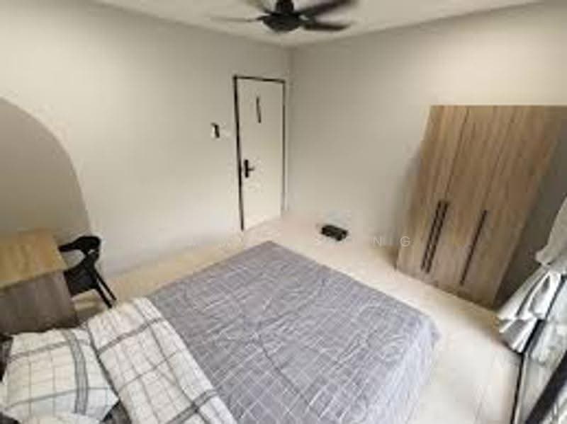Kondominium untuk Dijual di The Vistana - Sammi Chong - Bedroom - PropertyGuru.com.my