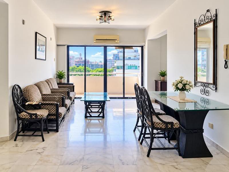 Kondominium untuk Dijual di The Vistana - Sammi Chong - Living Room - PropertyGuru.com.my