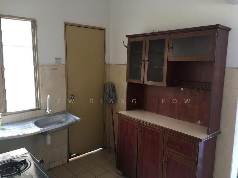 Flat for Rent at Flat PKNS Section 7 - Siew Siang Leow - PropertyGuru.com.my