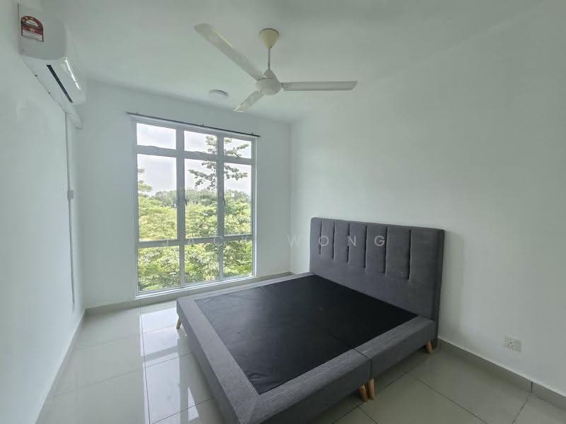 Kediaman Servis untuk Dijual di D'Ambience Residences (Pangsapuri Ikatan Flora) - Jack Wong - Bedroom - PropertyGuru.com.my