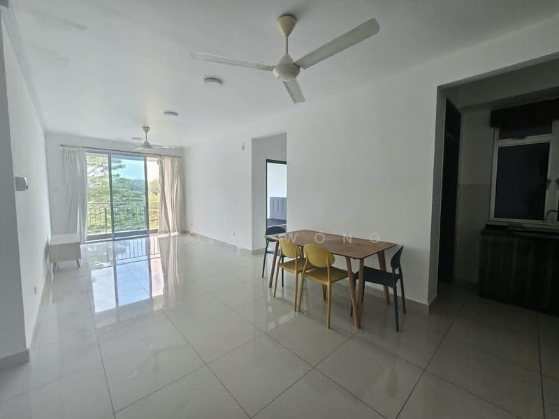 Kediaman Servis untuk Dijual di D'Ambience Residences (Pangsapuri Ikatan Flora) - Jack Wong - Living Room - PropertyGuru.com.my