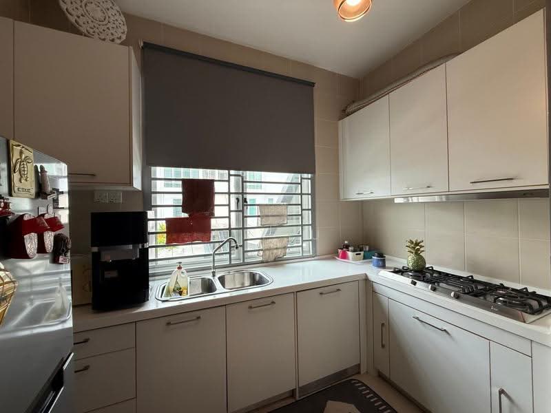 Kondominium untuk Disewa di The Seed Taman Sutera Utama - Mr Lu - Kitchen - PropertyGuru.com.my
