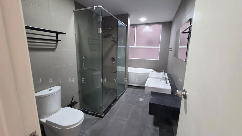 Condominium for Sale at Jade Residence Condominium - Jaime Myra Tong - Bathroom - PropertyGuru.com.my