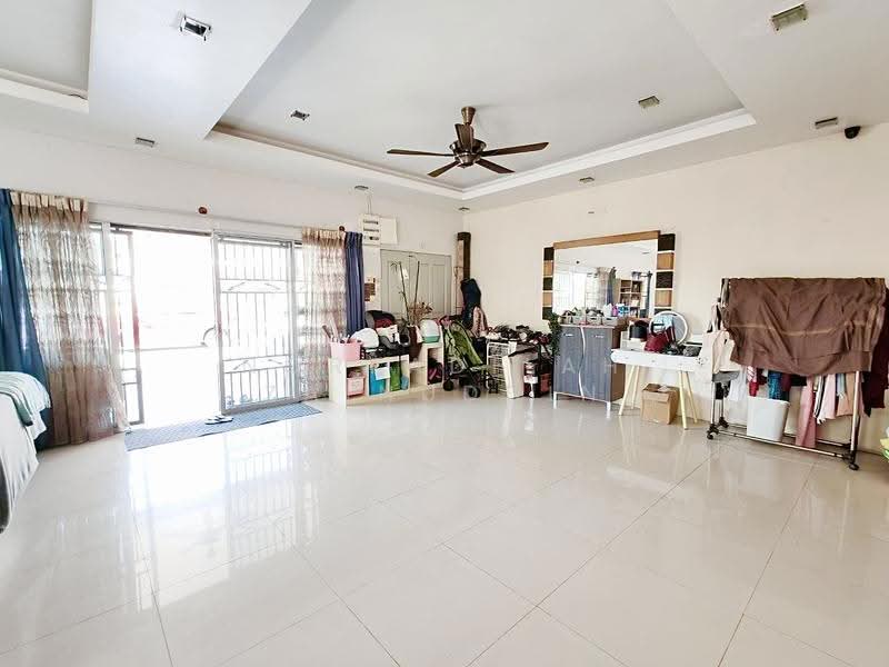 2-storey Terraced House for Sale in Seksyen U10 (Shah Alam) - NORFADILAH ZAINUDDIN - Living Room - PropertyGuru.com.my