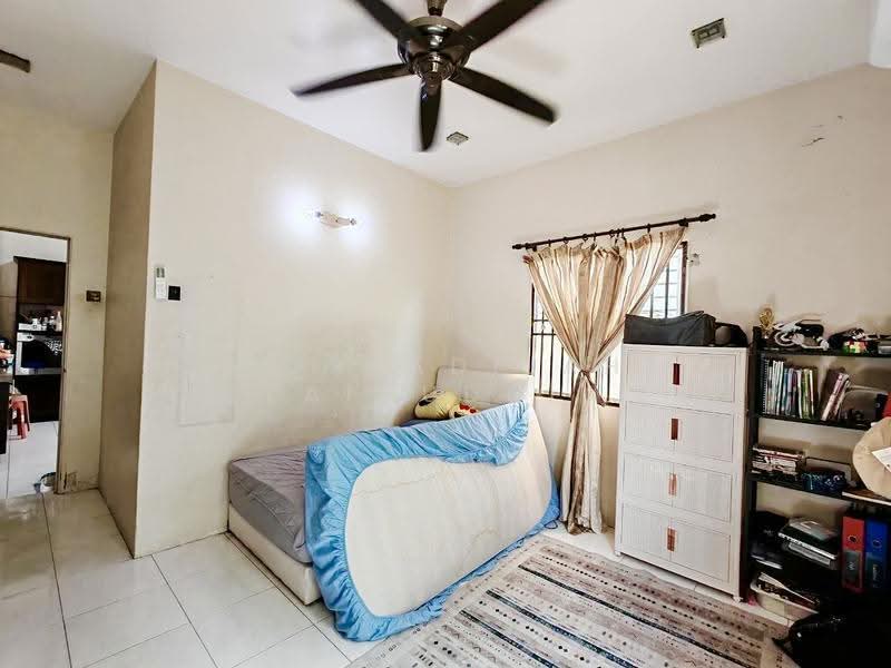 2-storey Terraced House for Sale in Seksyen U10 (Shah Alam) - NORFADILAH ZAINUDDIN - Bedroom - PropertyGuru.com.my