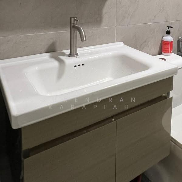 Condominium for Sale at Residensi Bintang - Surendran Karapiah - Bathroom - PropertyGuru.com.my