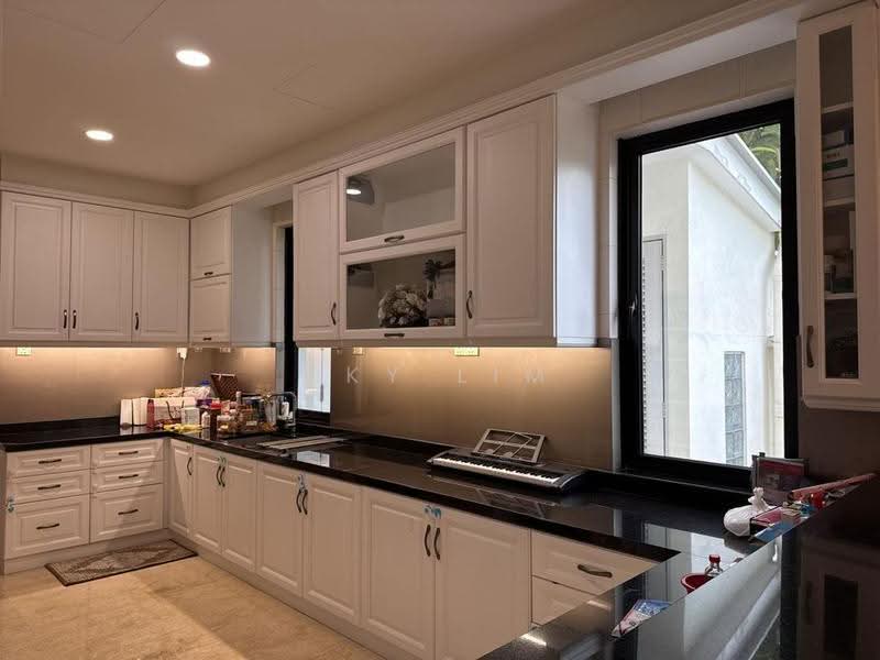Bungalow House untuk Dijual di KL City Centre (Kuala Lumpur) - Sky Lim - Kitchen - PropertyGuru.com.my