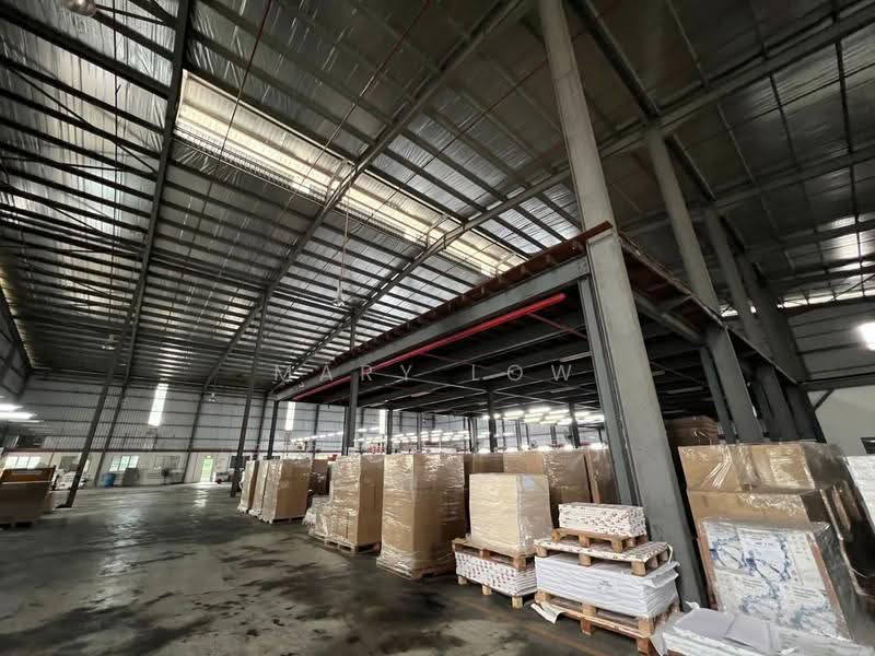 Warehouse for Rent in Taman Perindustrian Krubong (Krubong) - Mary Low - Interior - PropertyGuru.com.my