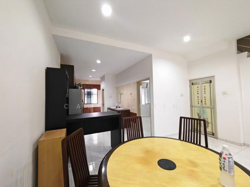 2-storey Terraced House for Rent in Taman Ehsan Jaya (Ulu Tiram) - Cassie Chin - Interior - PropertyGuru.com.my