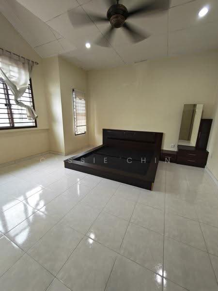 2-storey Terraced House for Rent in Taman Ehsan Jaya (Ulu Tiram) - Cassie Chin - Bedroom - PropertyGuru.com.my