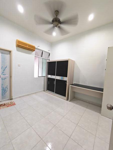 2-storey Terraced House for Rent in Taman Ehsan Jaya (Ulu Tiram) - Cassie Chin - Interior - PropertyGuru.com.my