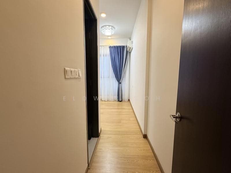 Condominium for Rent at Amberside @ Country Garden Danga Bay - Eldwin Soh - Corridor - PropertyGuru.com.my