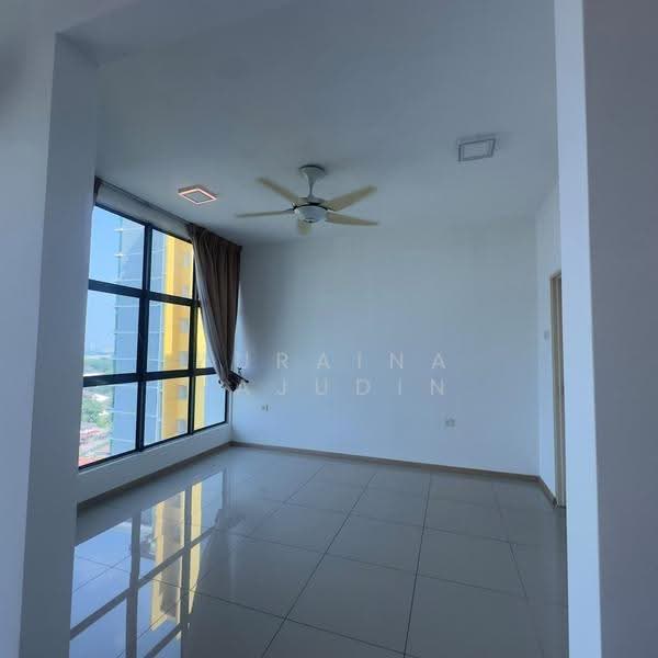 Service Residence for Sale at Vista Alam Serviced Apartment - Zuraina Rajudin - Living Room - PropertyGuru.com.my