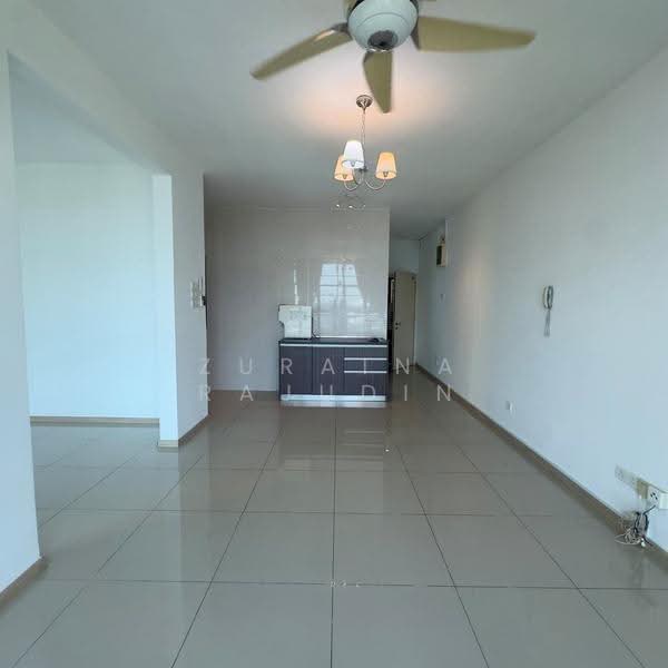 Service Residence for Sale at Vista Alam Serviced Apartment - Zuraina Rajudin - Living Room - PropertyGuru.com.my