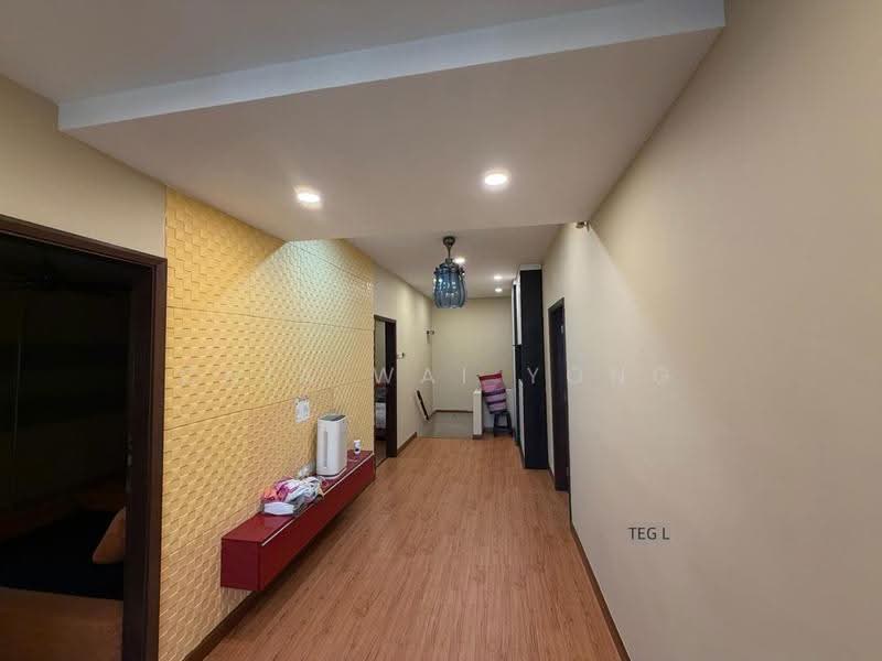 Rumah Teres untuk Dijual di Bandar Botanic (Klang) - Chia Wai Yong - Corridor - PropertyGuru.com.my