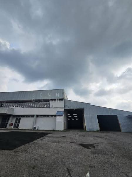 Factory for Rent in Alor Gajah (Melaka) - Jenny Tai Chen Leen - Exterior - PropertyGuru.com.my