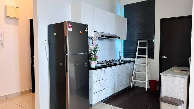 Condominium for Rent at M Condominium @ Larkin - Alex Sieh - Kitchen - PropertyGuru.com.my