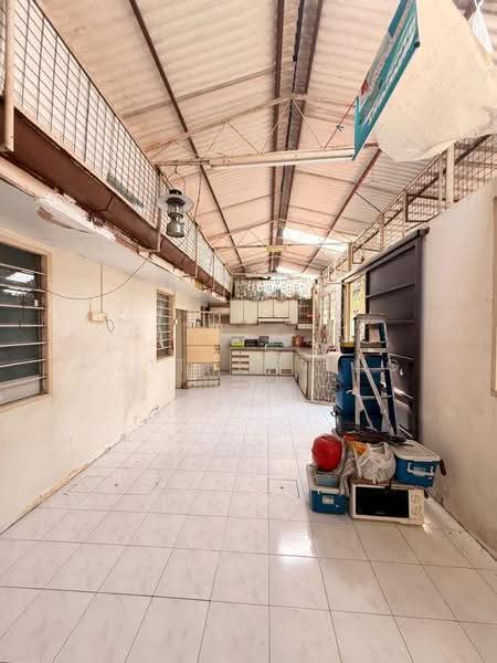Rumah Berkembar untuk Dijual di Kampung Paya Terubong (Air Hitam) - Matthew Png - Kitchen - PropertyGuru.com.my