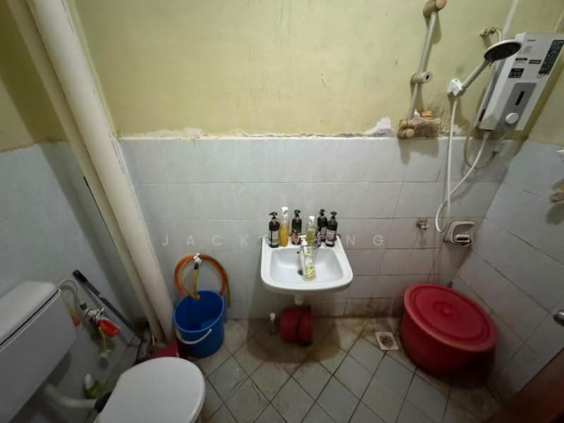 Flat for Sale at Skudai Baru - Jack Wong - Bathroom - PropertyGuru.com.my