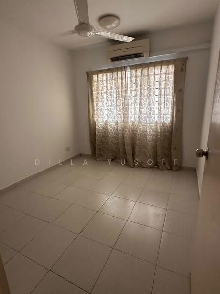 Pangsapuri untuk Dijual di Mandarina Court - DILLA YUSOFF - Bedroom - PropertyGuru.com.my