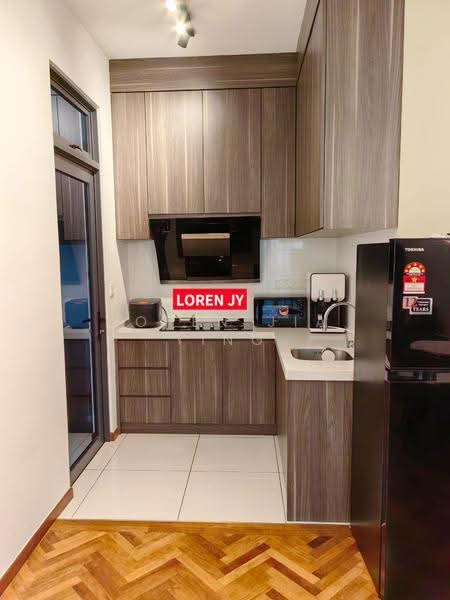 Condominium for Sale at Queens Residences Q1 @ Queens Waterfront - Loren Jia Ying - Kitchen - PropertyGuru.com.my