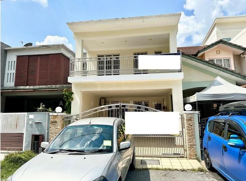 2-storey Terraced House for Sale in Taman Gombak Permai (Batu Caves) - Azli Ibrahim - Exterior - PropertyGuru.com.my