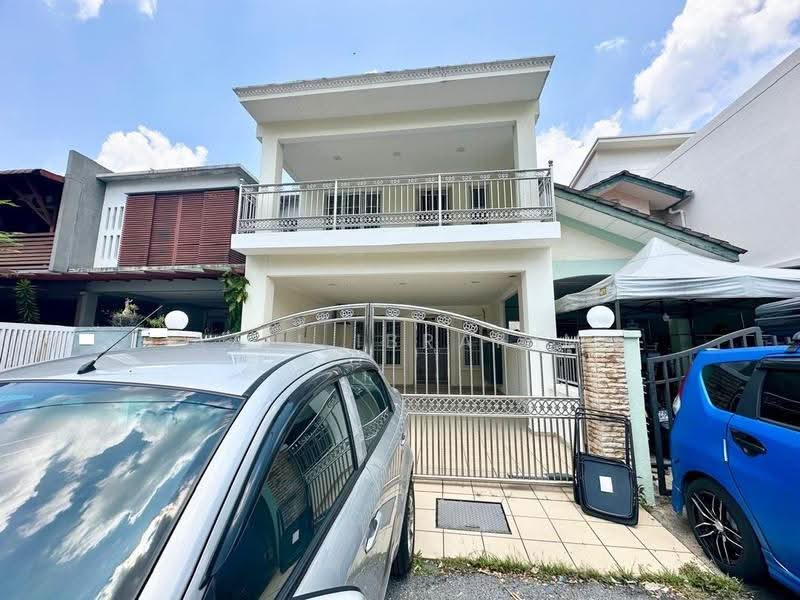 2-storey Terraced House for Sale in Taman Gombak Permai (Batu Caves) - Azli Ibrahim - Exterior - PropertyGuru.com.my