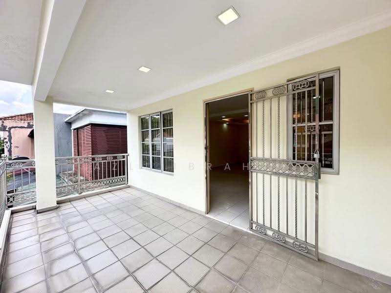2-storey Terraced House for Sale in Taman Gombak Permai (Batu Caves) - Azli Ibrahim - Exterior - PropertyGuru.com.my