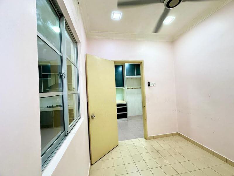 2-storey Terraced House for Sale in Taman Gombak Permai (Batu Caves) - Azli Ibrahim - Interior - PropertyGuru.com.my