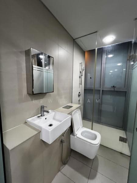 Kondominium untuk Disewa di The Fennel - Lewis Tam - Bathroom - PropertyGuru.com.my