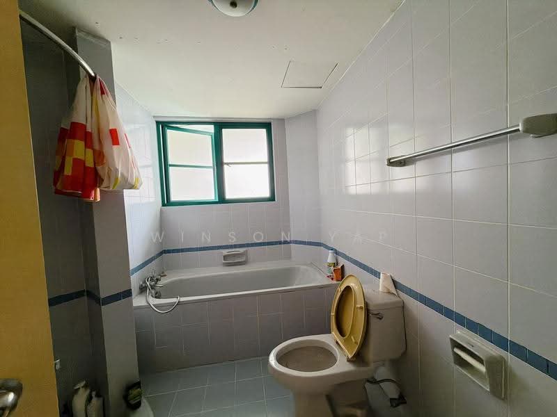Condominium for Sale at The Straits View Condominium - Winson Yap - Bathroom - PropertyGuru.com.my