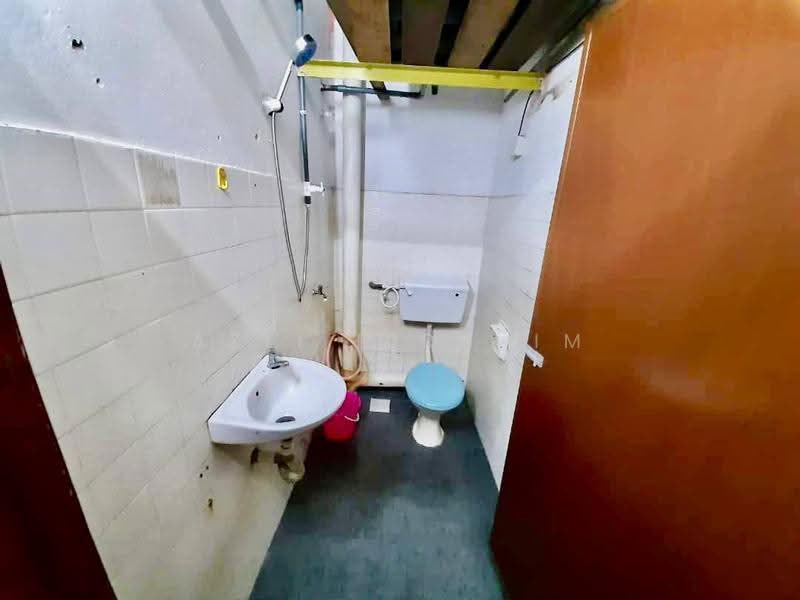 Rumah Flat untuk Dijual di Inai - Azli Ibrahim - PropertyGuru.com.my