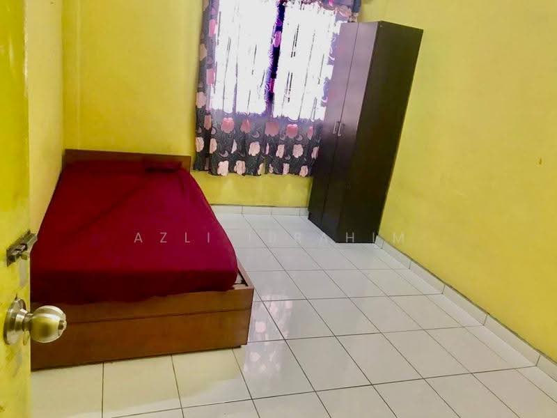 Rumah Flat untuk Dijual di Inai - Azli Ibrahim - Bedroom - PropertyGuru.com.my