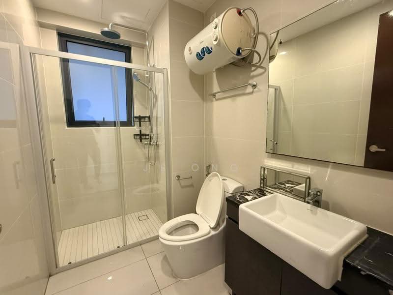 Condominium for Rent at Amberside @ Country Garden Danga Bay - JE ONG - Bathroom - PropertyGuru.com.my