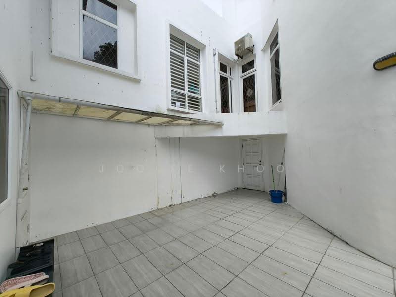 Bungalow House for Sale in Bukit Jambul (Penang) - Joo Ee Khoo - PropertyGuru.com.my